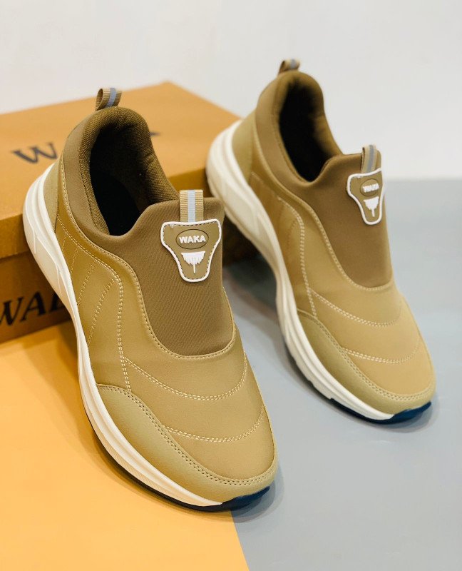 New Walk Skechers shoes stock availabl