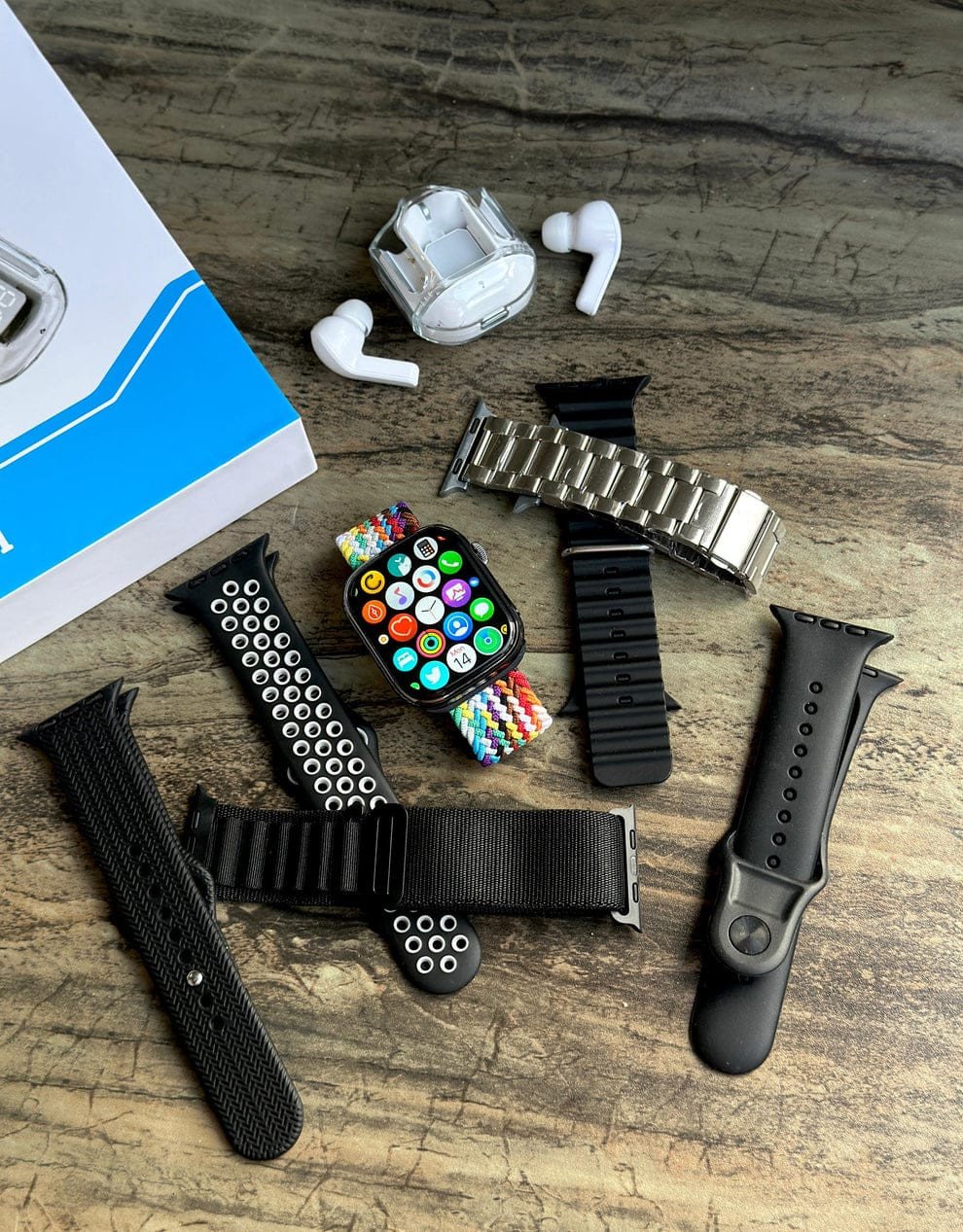 NEW ARRIVAL WATCH      i 32 MAX SUIT   ULTRA WITH AIRPODS      AIR 31 EARPHONES