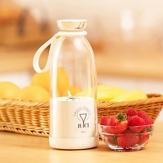 PORTABLE JUICER BLENDER BOTTLE| hand juicer blender for shakes and smoothie