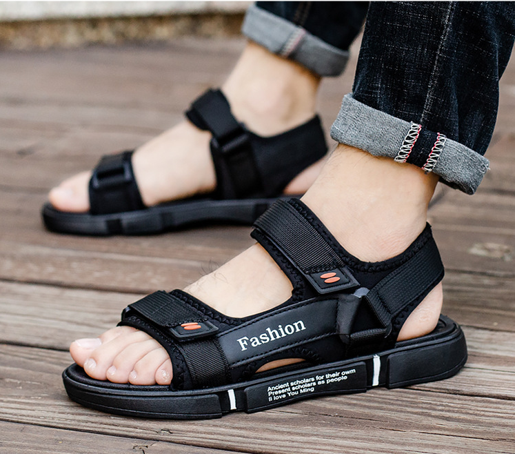 Summer New Fashionable Men Shoes for Outwearing Round Toe Solid Color Spring Casual Sandals