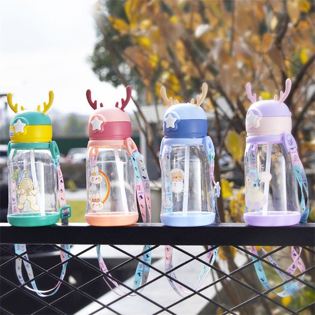 J615 Portable Cute Cartoon Children Water Bottle Deer Horn Silicone Straw Plastic Cup Straps Water Cup For Girl